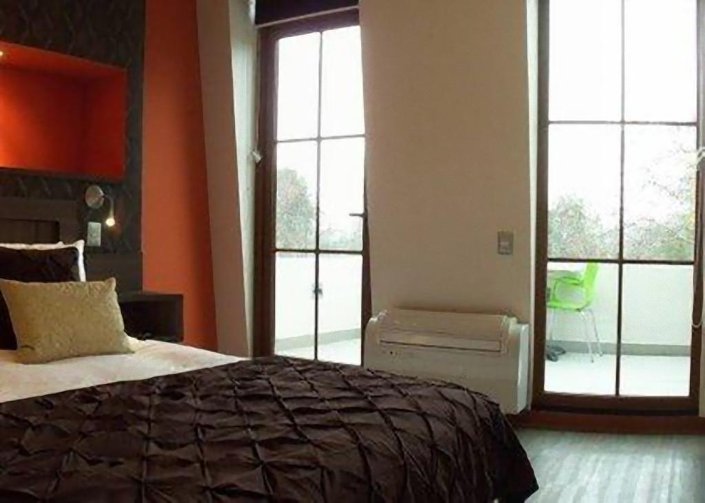 Hotel Boutique Su Merced Сантьяго Экстерьер фото