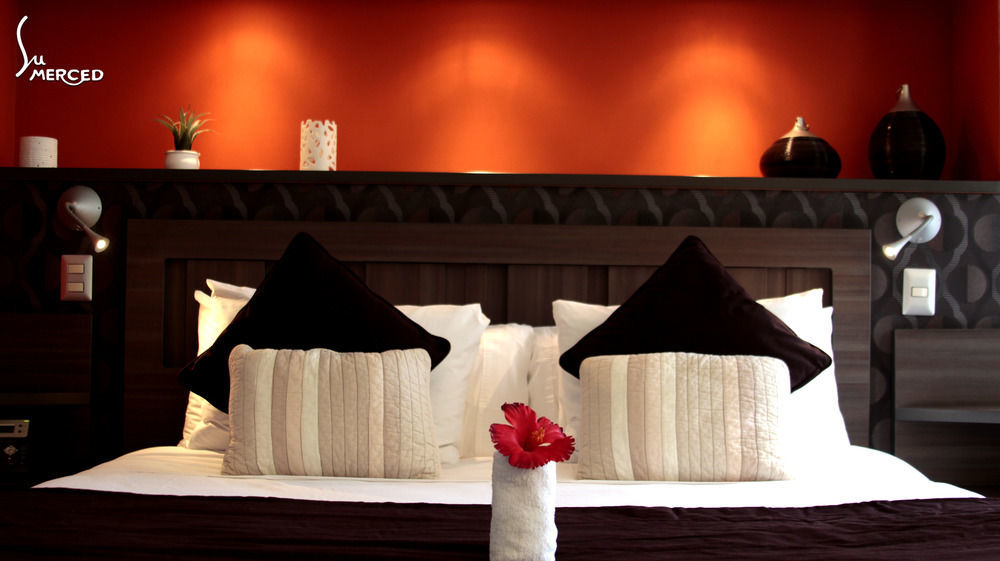 Hotel Boutique Su Merced Сантьяго Экстерьер фото