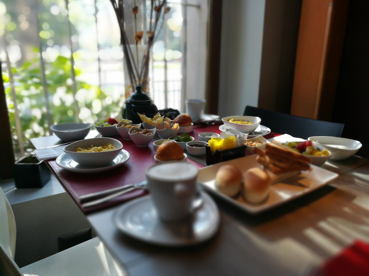 Hotel Boutique Su Merced Сантьяго Экстерьер фото