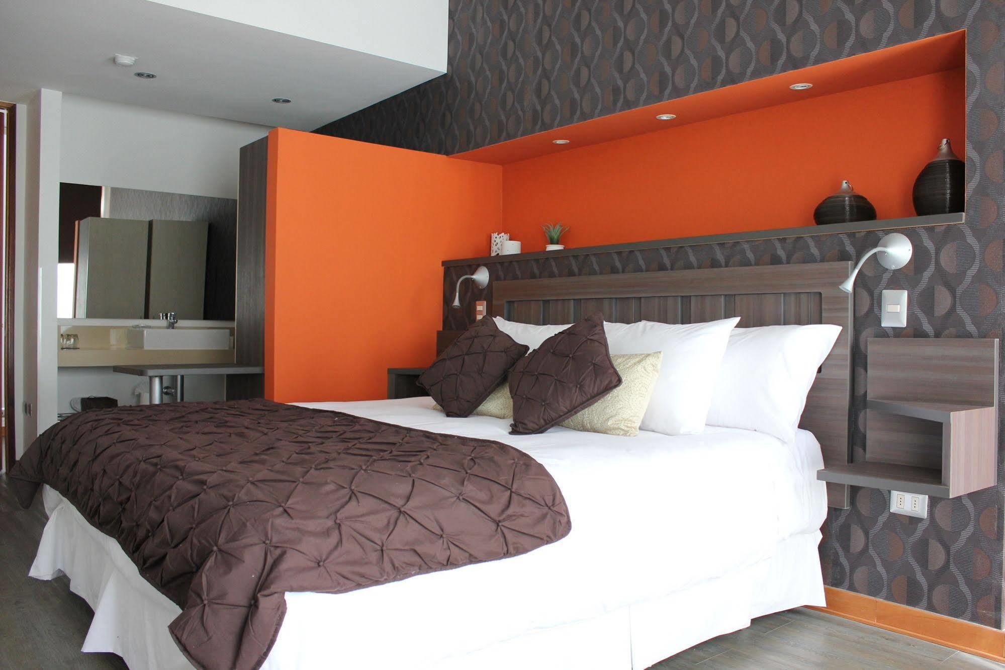 Hotel Boutique Su Merced Сантьяго Экстерьер фото